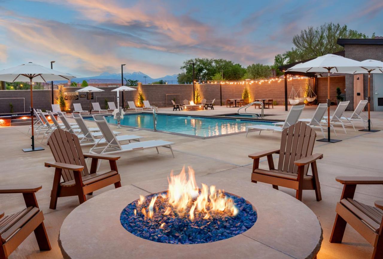 Gravity Haus Moab Hotel Luaran gambar
